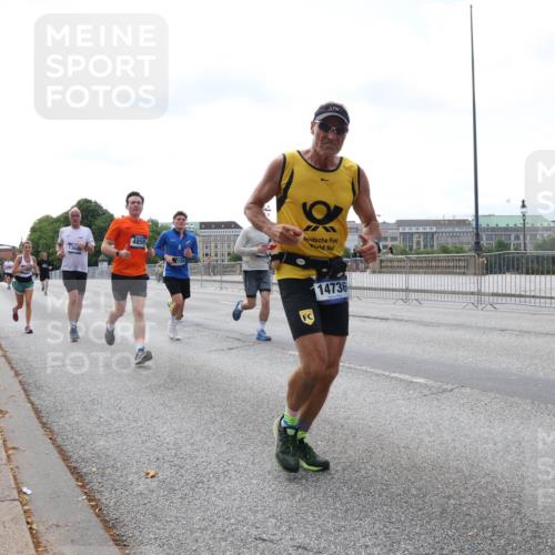 29.06.2025 - hella hamburg halbmarathon Lena Gebhardt http://msf.ph/oto/8436285 29.06.2025 10:09:21 Lombardsbrücke 1147, 1188, 1456, 1483, 1513, 1838, 2978, 4859, 5806, 5885, 6674, 7187, 7453, 8090, 9718, 9988, 10194, 10819, 11067, 11496, 12156, 12862, 13210, 13592, 13593, 13660, 14736, 15586, 15592, 15697, 16688, 17347, 18266, 18505, 18726, 18727, 19166 meine-sportfotos.de