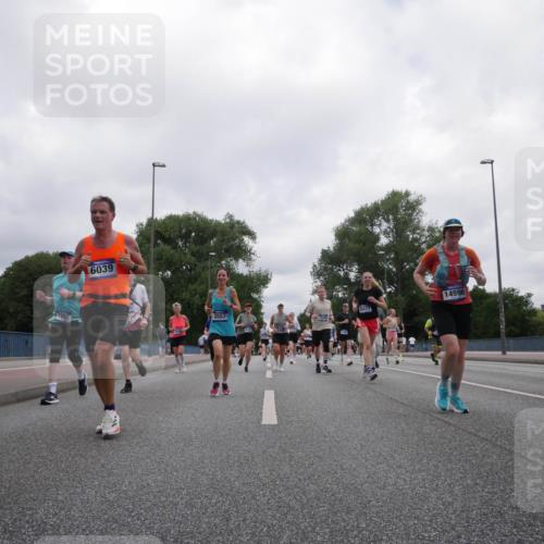 29.06.2025 - hella hamburg halbmarathon Luisa Fischer http://msf.ph/oto/8437320 29.06.2025 10:57:31 Kennedybrücke 1709, 6039, 14596, 3557, 19503, 2429, 3249, 2372, 2761, 3187, 3249, 3364, 4323, 4838, 5309, 6468, 6583, 6987, 7614, 9503 meine-sportfotos.de