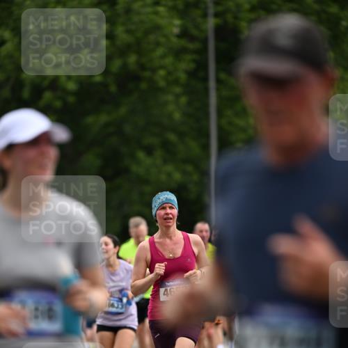 29.06.2025 - hella hamburg halbmarathon Dr. Thomas Lammeyer http://msf.ph/oto/8437489 29.06.2025 10:55:50 Kennedybrücke 1617, 1930, 2202, 2380, 2484, 2485, 2736, 2778, 3038, 3838, 4652, 4771, 5286, 5289, 5357, 5716, 6091, 6945, 7012, 7769, 7825, 7938, 7992, 8200, 8410, 8621, 9166, 9167, 9933, 10521, 10552, 10614, 10636, 10673 meine-sportfotos.de