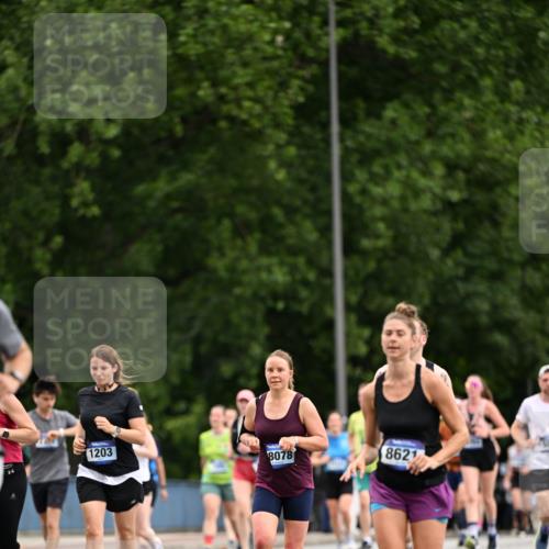 29.06.2025 - hella hamburg halbmarathon Dr. Thomas Lammeyer http://msf.ph/oto/8437834 29.06.2025 10:56:00 Kennedybrücke 1203, 1404, 1418, 1617, 2202, 2484, 2485, 2736, 2778, 3038, 3838, 4652, 4878, 5062, 5286, 5289, 5357, 5394, 5716, 6091, 6945, 6954, 7012, 7770, 7771, 7825, 7938, 7992, 8040, 8200, 8410, 8621, 9462, 10521, 10552, 10614, 10636, 10673, 10830 meine-sportfotos.de