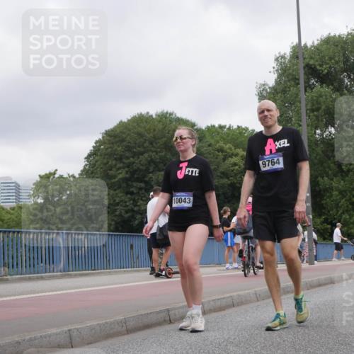 29.06.2025 - hella hamburg halbmarathon Luisa Fischer http://msf.ph/oto/8437958 29.06.2025 10:58:06 Kennedybrücke 9764, 10043, 13316, 1767, 1779, 5430, 5500, 6279, 6988, 8801, 8803, 9764, 10331 meine-sportfotos.de
