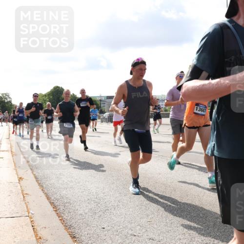 29.06.2025 - hella hamburg halbmarathon Lena Gebhardt http://msf.ph/oto/8438674 29.06.2025 09:52:42 Lombardsbrücke 4497, 17720, 7191, 13687, 12579, 8889, 1, 1070, 1139, 1163, 1169, 1176, 1220, 1415, 1468, 1512, 1613, 1782, 2189, 2233, 2788, 3021, 3098, 3109, 3124, 3305, 3618, 3852, 3917, 4080, 4277, 4497, 4565, 4691, 4871, 4915, 4933, 4981, 5007, 5011, 5476, 5477, 5682, 6550, 6716, 7005, 7067, 7093, 7191, 7325, 7432, 7451, 7599, 7843, 7865, 7961, 8467, 8852, 9348, 9444, 10493, 10741, 10796, 11062, 11495, 11679, 11779, 12046, 12772, 13403, 13614, 13728, 14257 meine-sportfotos.de