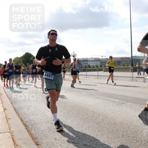 29.06.2025 - hella hamburg halbmarathon Lena Gebhardt http://msf.ph/oto/8439069 29.06.2025 09:52:44 Lombardsbrücke 17259, 2189, 12, 4497, 1810, 12588, 1070, 1139, 1163, 1169, 1176, 1220, 1415, 1468, 1512, 1613, 1782, 2189, 2213, 2233, 2788, 2970, 3021, 3098, 3109, 3124, 3305, 3618, 3852, 3917, 3928, 4080, 4277, 4497, 4565, 4691, 4871, 4915, 4933, 4981, 5007, 5011, 5476, 5477, 5682, 6550, 6716, 7005, 7067, 7093, 7191, 7325, 7432, 7451, 7599, 7843, 7865, 7961, 8467, 8852, 9348, 9444, 10493, 10741, 10796, 11062, 11495, 11679, 11779, 12046, 12772, 13403, 13614, 13728, 14257 meine-sportfotos.de