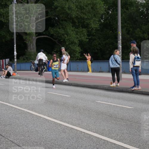 29.06.2025 - hella hamburg halbmarathon Luisa Fischer http://msf.ph/oto/8440293 29.06.2025 09:34:11 Kennedybrücke 19, 19 meine-sportfotos.de