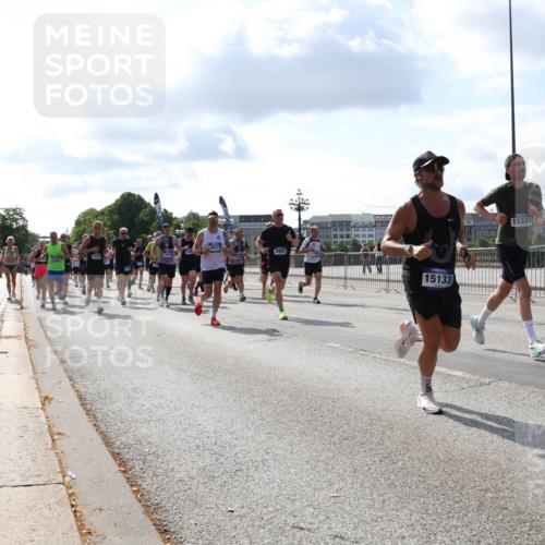 29.06.2025 - hella hamburg halbmarathon Lena Gebhardt http://msf.ph/oto/8440951 29.06.2025 09:52:54 Lombardsbrücke 3917, 4981, 15133, 15334, 1012, 1070, 1163, 1169, 1176, 1220, 1391, 1415, 1512, 1613, 1735, 1782, 2048, 2189, 2213, 2233, 2590, 2788, 2970, 3021, 3098, 3109, 3124, 3304, 3907, 3917, 3928, 4080, 4277, 4497, 4691, 4933, 4981, 4997, 5007, 5011, 5132, 5476, 5477, 5682, 6081, 6152, 6550, 6712, 6716, 7005, 7067, 7093, 7147, 7191, 7325, 7432, 7451, 7599, 7843, 7865, 7961, 8145, 8467, 8664, 8852, 10796, 11779, 12046, 13403, 13614, 14257 meine-sportfotos.de