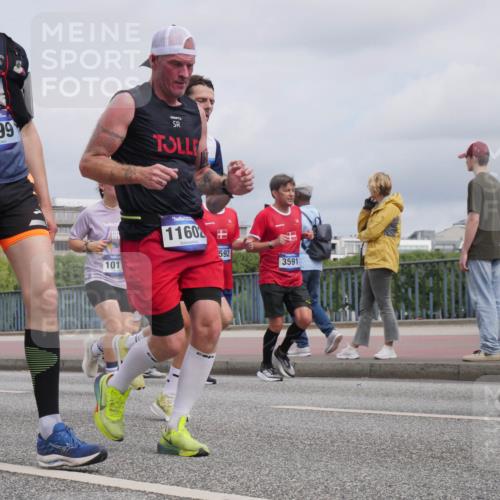 29.06.2025 - hella hamburg halbmarathon Luisa Fischer http://msf.ph/oto/8441096 29.06.2025 10:21:57 Kennedybrücke 8799, 101, 1160, 592, 3591, 7214, 1521, 2096, 3321, 3591, 3592, 4845, 5049, 5910, 6477, 6482, 7214, 7454, 8799, 9549, 9658, 9964, 10172, 10687 meine-sportfotos.de
