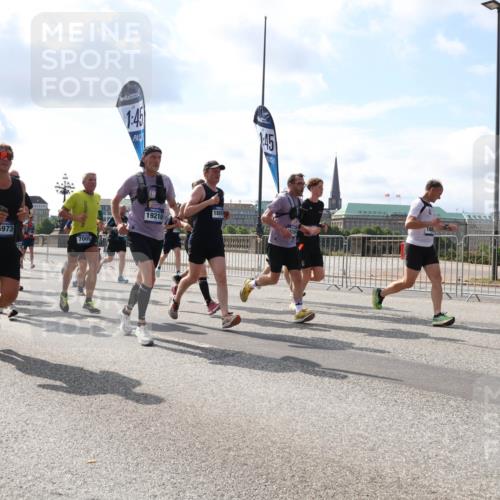 29.06.2025 - hella hamburg halbmarathon Lena Gebhardt http://msf.ph/oto/8441273 29.06.2025 09:52:57 Lombardsbrücke 02, 14690, 15973, 7005, 1, 45, 45, 18887, 19210, 88888, 1012, 1070, 1163, 1169, 1176, 1220, 1391, 1415, 1512, 1613, 1735, 1782, 2048, 2189, 2213, 2233, 2234, 2590, 2788, 2970, 3021, 3098, 3109, 3124, 3304, 3907, 3917, 3928, 4080, 4277, 4497, 4691, 4933, 4981, 4997, 5007, 5132, 5476, 5477, 5623, 5682, 6081, 6152, 6712, 6716, 7005, 7067, 7093, 7147, 7191, 7325, 7432, 7451, 7599, 7843, 7865, 7961, 8063, 8145, 8467, 8664, 10796, 11779, 13403, 13614, 14257 meine-sportfotos.de