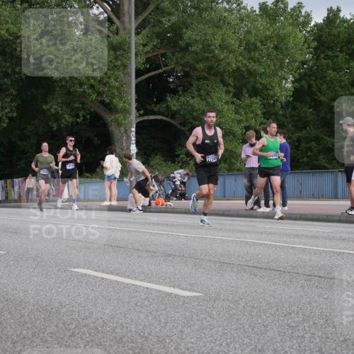 29.06.2025 - hella hamburg halbmarathon Luisa Fischer http://msf.ph/oto/8441388 29.06.2025 09:41:30 Kennedybrücke 18848, 1910, 11342, 699, 6699 meine-sportfotos.de