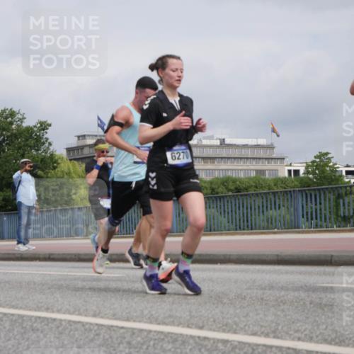 29.06.2025 - hella hamburg halbmarathon Luisa Fischer http://msf.ph/oto/8441426 29.06.2025 10:22:24 Kennedybrücke 6736, 6270, 1325, 1332, 1755, 2017, 2589, 2812, 2895, 3105, 3118, 4108, 4110, 4722, 5034, 5080, 5449, 6270, 6542, 6736, 7143, 7252, 8761, 9252, 9270, 9272, 9856, 10124, 10129 meine-sportfotos.de