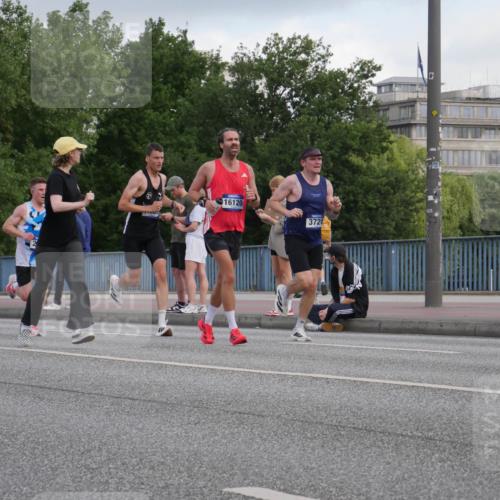 29.06.2025 - hella hamburg halbmarathon Luisa Fischer http://msf.ph/oto/8441743 29.06.2025 09:41:57 Kennedybrücke 16120, 3720, 53, 2659, 3720 meine-sportfotos.de
