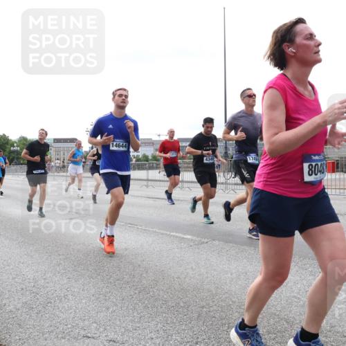 29.06.2025 - hella hamburg halbmarathon Lena Gebhardt http://msf.ph/oto/8441860 29.06.2025 10:29:30 Lombardsbrücke 18414, 62, 1230, 10, 4, 14644, 43494, 174, 8048, 1063, 1230, 1661, 2688, 3179, 3311, 3524, 4349, 4373, 4395, 5350, 6285, 6345, 6725, 7449, 7517, 7832, 8048, 8812, 9714, 9937, 10198, 10322, 10641, 10808, 10996, 11249, 11269, 11376, 11444, 11634, 11792, 11803, 11989, 12086, 12099, 12216, 12227, 12404, 12958, 13090, 13382, 13810, 14644, 15952, 15955, 16306, 16659, 16662, 16673, 16676, 17496, 17945, 18298, 18299, 18385, 18414 meine-sportfotos.de