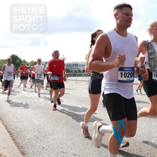 29.06.2025 - hella hamburg halbmarathon Lena Gebhardt http://msf.ph/oto/8441871 29.06.2025 09:53:01 Lombardsbrücke 1163, 9232, 11153, 8704, 2213, 10208, 10211, 19127, 1012, 1070, 1163, 1176, 1220, 1391, 1415, 1512, 1613, 1735, 1759, 1782, 2048, 2189, 2213, 2233, 2234, 2590, 2788, 2970, 3021, 3098, 3109, 3124, 3304, 3907, 3917, 3928, 4080, 4277, 4497, 4553, 4691, 4933, 4981, 4997, 5007, 5132, 5476, 5477, 5623, 5624, 5682, 6081, 6152, 6203, 6712, 6716, 7005, 7067, 7093, 7147, 7191, 7204, 7325, 7450, 7451, 7599, 7765, 7843, 7865, 7961, 8063, 8145, 8467, 8664, 10796 meine-sportfotos.de