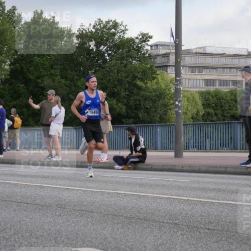 29.06.2025 - hella hamburg halbmarathon Luisa Fischer http://msf.ph/oto/8441877 29.06.2025 09:42:05 Kennedybrücke 15495, 35, 52, 9255, 10650 meine-sportfotos.de