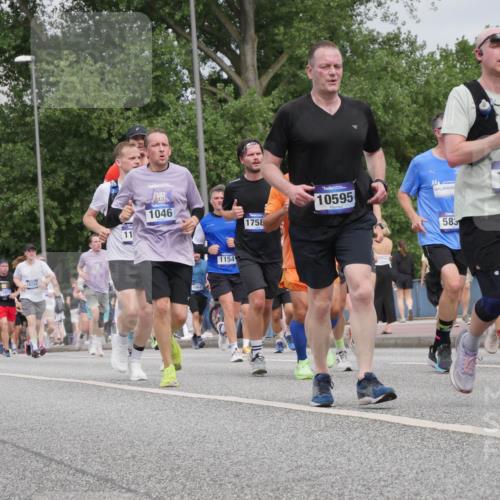 29.06.2025 - hella hamburg halbmarathon Luisa Fischer http://msf.ph/oto/8442093 29.06.2025 10:23:32 Kennedybrücke 12977, 16254, 11, 1046, 1154, 1758, 10595, 583, 153, 1046, 1069, 1154, 1471, 1474, 1534, 2064, 3733, 4422, 5831, 5937, 7101, 8588, 8738, 10041, 10595 meine-sportfotos.de