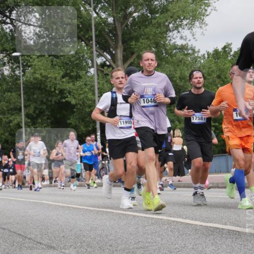 29.06.2025 - hella hamburg halbmarathon Luisa Fischer http://msf.ph/oto/8442113 29.06.2025 10:23:33 Kennedybrücke 16991, 6254, 11995, 1046, 1758, 10595, 1046, 1069, 1154, 1471, 1474, 1534, 2064, 3733, 4422, 5831, 5937, 7101, 7131, 8588, 8738, 9873, 10041, 10595, 10754 meine-sportfotos.de