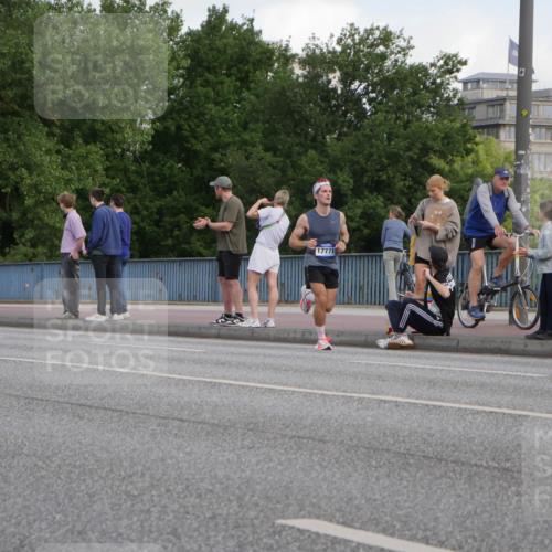 29.06.2025 - hella hamburg halbmarathon Luisa Fischer http://msf.ph/oto/8442443 29.06.2025 09:42:46 Kennedybrücke 17771 meine-sportfotos.de