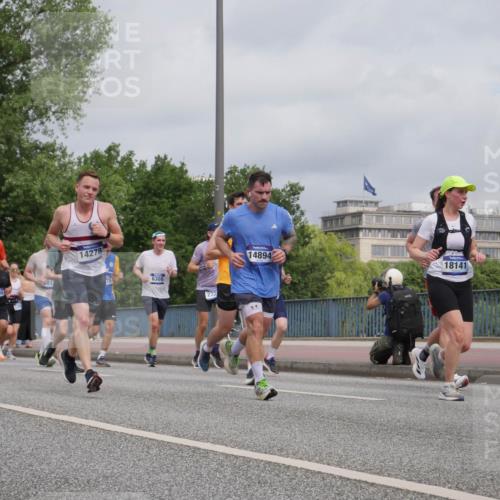 29.06.2025 - hella hamburg halbmarathon Luisa Fischer http://msf.ph/oto/8442619 29.06.2025 10:24:08 Kennedybrücke 14615, 217, 81, 1912, 14278, 6308, 232, 14894, 23, 18141, 1266, 2325, 2383, 2923, 2986, 3161, 3247, 3781, 3813, 4082, 4350, 5625, 6275, 6308, 7608, 8724, 9501, 10350, 10602 meine-sportfotos.de