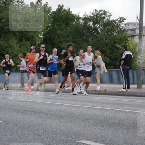 29.06.2025 - hella hamburg halbmarathon Luisa Fischer http://msf.ph/oto/8442974 29.06.2025 09:43:53 Kennedybrücke 11965, 7862, 13440, 6559, 169, 7142, 1264, 18897, 2892, 6559, 7862 meine-sportfotos.de