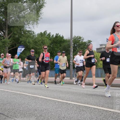 29.06.2025 - hella hamburg halbmarathon Luisa Fischer http://msf.ph/oto/8443458 29.06.2025 10:25:21 Kennedybrücke 72, 9807, 19154, 2, 00, 18661, 3172, 17335, 1615, 12, 14168, 1963, 17556, 1294, 1419, 1963, 2063, 2172, 2919, 3108, 3172, 3735, 3768, 3946, 4376, 4556, 5079, 6030, 6676, 6805, 8884, 8954, 9516, 9807, 10167, 10710 meine-sportfotos.de