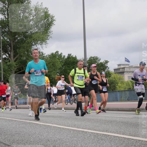 29.06.2025 - hella hamburg halbmarathon Luisa Fischer http://msf.ph/oto/8443672 29.06.2025 10:25:38 Kennedybrücke 4559, 8511, 4131, 6899, 6820, 16, 6307, 16511, 14442, 1769, 8611, 1598, 2351, 3458, 3910, 3995, 4113, 4131, 4559, 4829, 6307, 6820, 6899, 6977, 7097, 8511, 8855, 10065, 10739 meine-sportfotos.de