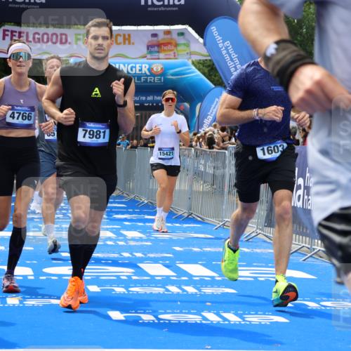 29.06.2025 - hella hamburg halbmarathon Strokosch-Dieckow http://msf.ph/oto/8443758 29.06.2025 10:39:54 Ziel 1603, 1975, 2525, 2563, 2573, 3626, 4766, 5050, 5375, 6080, 6149, 7981, 8467, 8574, 11714, 15421, 15813 meine-sportfotos.de