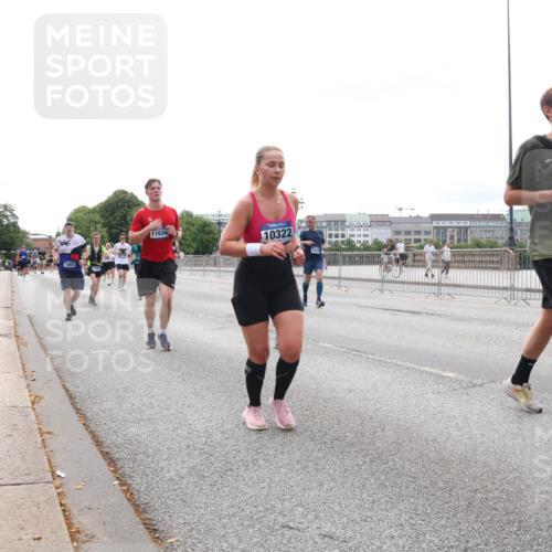29.06.2025 - hella hamburg halbmarathon Lena Gebhardt http://msf.ph/oto/8443812 29.06.2025 10:29:44 Lombardsbrücke 1063, 11634, 10322, 1630, 12216, 1063, 1097, 1230, 1661, 1694, 2302, 2699, 3179, 3311, 3524, 3613, 4349, 4373, 4395, 4580, 5063, 5322, 5350, 6285, 6725, 7517, 7832, 8388, 8792, 8812, 8941, 9095, 9714, 9937, 10162, 10322, 10641, 10808, 10996, 11249, 11269, 11376, 11444, 11634, 11792, 11803, 11989, 12086, 12216, 12227, 12305, 12537, 13031, 13382, 13810, 14644, 15266, 16306, 16659, 16662, 16676, 17496, 17529, 17945, 18298, 18299, 18385, 18414 meine-sportfotos.de