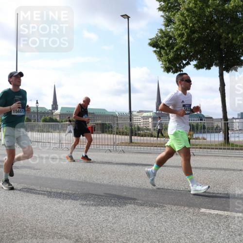29.06.2025 - hella hamburg halbmarathon Lena Gebhardt http://msf.ph/oto/8444049 29.06.2025 09:53:13 Lombardsbrücke 11648, 15651, 5623, 1012, 1070, 1163, 1176, 1391, 1466, 1558, 1613, 1735, 1750, 1759, 1782, 2048, 2213, 2233, 2234, 2365, 2402, 2590, 2623, 2788, 2970, 3021, 3098, 3109, 3124, 3146, 3304, 3907, 3917, 3928, 4080, 4091, 4277, 4310, 4553, 4691, 4933, 4981, 4997, 5022, 5132, 5476, 5623, 5624, 5682, 5692, 6081, 6152, 6203, 6375, 6460, 6712, 6716, 7005, 7093, 7147, 7204, 7322, 7325, 7450, 7599, 7765, 7843, 8063, 8145, 8467, 8664, 9126 meine-sportfotos.de