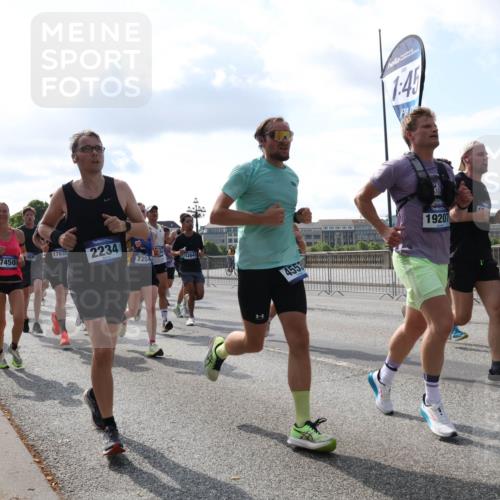 29.06.2025 - hella hamburg halbmarathon Lena Gebhardt http://msf.ph/oto/8444279 29.06.2025 09:53:14 Lombardsbrücke 7450, 035, 17835, 2234, 7204, 12643, 1, 45, 4553, 19207, 11648, 1012, 1070, 1163, 1176, 1391, 1466, 1558, 1735, 1750, 1759, 1782, 2048, 2213, 2233, 2234, 2365, 2402, 2590, 2623, 2788, 2970, 3021, 3098, 3146, 3304, 3907, 3917, 3928, 4080, 4091, 4277, 4310, 4553, 4691, 4933, 4981, 4997, 5022, 5132, 5460, 5476, 5623, 5624, 5682, 5692, 6081, 6152, 6203, 6282, 6375, 6460, 6712, 6716, 7005, 7093, 7147, 7204, 7322, 7325, 7450, 7599, 7765, 7843, 8063, 8145, 8467, 8664, 9126 meine-sportfotos.de