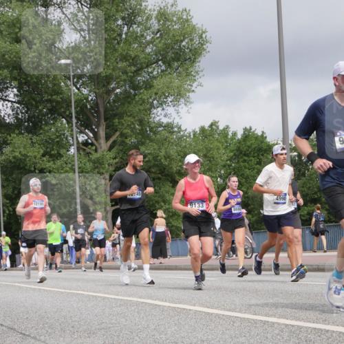 29.06.2025 - hella hamburg halbmarathon Luisa Fischer http://msf.ph/oto/8444537 29.06.2025 10:26:32 Kennedybrücke 12190, 14512, 745, 9133, 8688, 4990, 9913, 1187, 1362, 2925, 3013, 3029, 4728, 5343, 8687, 8688, 9133, 9913 meine-sportfotos.de