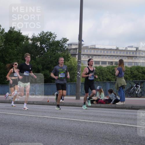 29.06.2025 - hella hamburg halbmarathon Luisa Fischer http://msf.ph/oto/8444542 29.06.2025 09:45:46 Kennedybrücke 151, 17893, 2025, 15023, 2075, 2075, 2180, 2203, 8318, 8376, 9804 meine-sportfotos.de