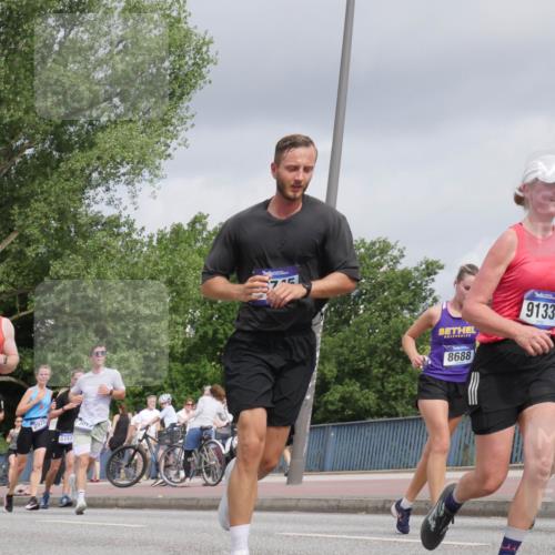 29.06.2025 - hella hamburg halbmarathon Luisa Fischer http://msf.ph/oto/8444572 29.06.2025 10:26:34 Kennedybrücke 12190, 2925, 5343, 3013, 9133, 8687, 8688, 1187, 1362, 2925, 3013, 4728, 5343, 8687, 8688, 9133, 9913 meine-sportfotos.de