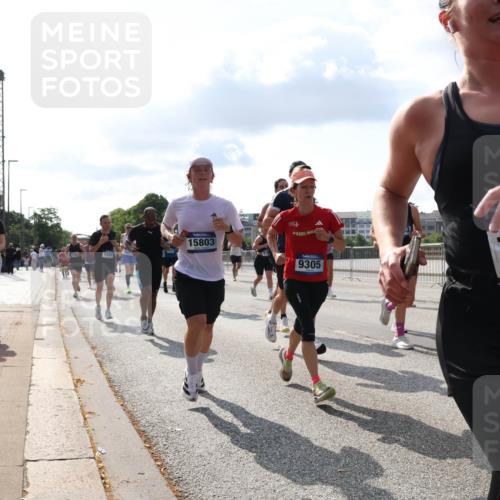 29.06.2025 - hella hamburg halbmarathon Lena Gebhardt http://msf.ph/oto/8444704 29.06.2025 09:53:17 Lombardsbrücke 1551, 15803, 9305, 16666, 169, 1012, 1070, 1163, 1391, 1466, 1558, 1735, 1750, 1759, 1782, 2048, 2213, 2233, 2234, 2365, 2402, 2590, 2623, 2788, 2970, 3021, 3098, 3146, 3304, 3414, 3907, 3917, 3928, 4091, 4277, 4310, 4553, 4691, 4933, 4981, 4997, 5022, 5132, 5460, 5476, 5623, 5624, 5682, 5692, 6071, 6081, 6152, 6203, 6282, 6375, 6460, 6712, 6716, 6903, 7005, 7093, 7147, 7204, 7322, 7325, 7450, 7599, 7765, 8063, 8145, 8467, 8664, 9126, 13009 meine-sportfotos.de