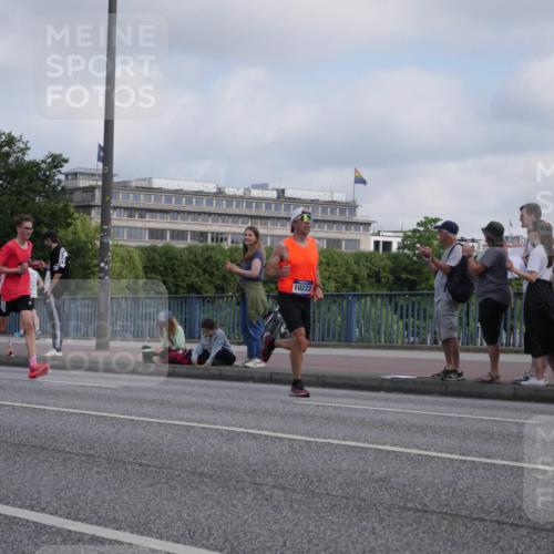 29.06.2025 - hella hamburg halbmarathon Luisa Fischer http://msf.ph/oto/8444956 29.06.2025 09:46:13 Kennedybrücke 10222, 1122, 1953, 3189, 5308, 9079 meine-sportfotos.de