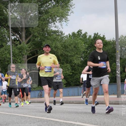 29.06.2025 - hella hamburg halbmarathon Luisa Fischer http://msf.ph/oto/8445193 29.06.2025 10:27:15 Kennedybrücke 15739, 2070, 15853, 9715, 17595, 4391, 157, 15794, 131, 1005, 1444, 2108, 2489, 3185, 4122, 4391, 4597, 5661, 7013, 8031, 8149, 9715 meine-sportfotos.de
