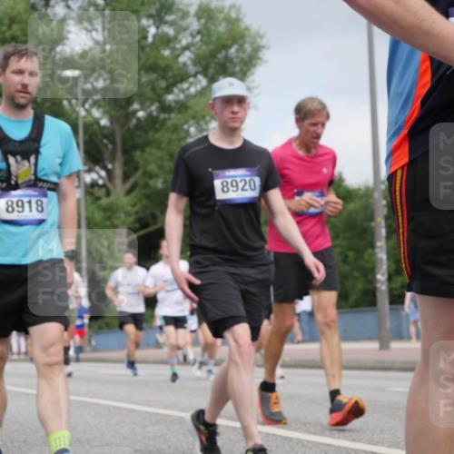 29.06.2025 - hella hamburg halbmarathon Luisa Fischer http://msf.ph/oto/8445670 29.06.2025 10:27:43 Kennedybrücke 8918, 8920, 4338, 4162, 4646, 5039, 5258, 5260, 5954, 7426, 8187, 8918, 8920 meine-sportfotos.de