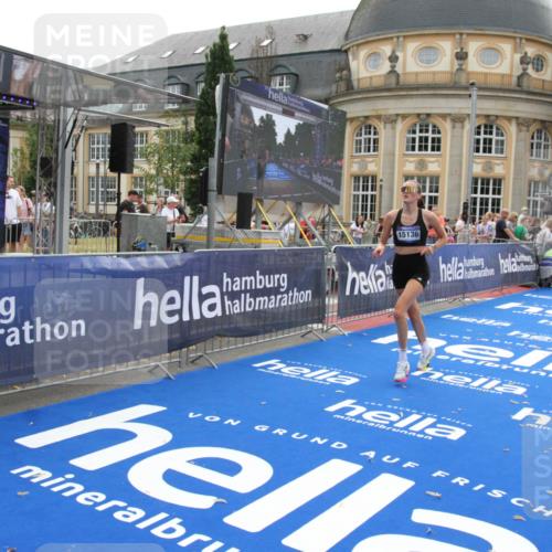 29.06.2025 - hella hamburg halbmarathon Michael Strokosch http://msf.ph/oto/8445994 29.06.2025 10:27:25 Ziel 14019, 15136, 15576, 18037, 18124 meine-sportfotos.de