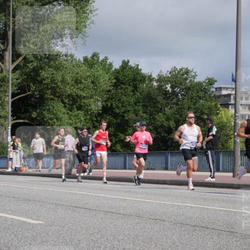 29.06.2025 - hella hamburg halbmarathon Luisa Fischer http://msf.ph/oto/8446059 29.06.2025 09:47:00 Kennedybrücke 10848, 736, 16377, 8473, 5268, 2021, 3201, 5367, 8473, 8731, 10156, 10848 meine-sportfotos.de