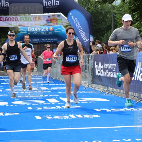 29.06.2025 - hella hamburg halbmarathon Strokosch-Dieckow http://msf.ph/oto/8446091 29.06.2025 10:39:24 Ziel 1343, 2546, 2972, 6037, 6152, 8346, 9116, 12335, 12372, 14359, 15013, 15866, 15965 meine-sportfotos.de