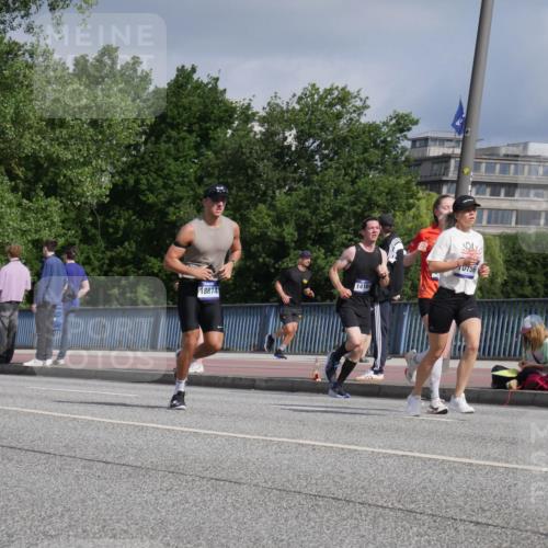 29.06.2025 - hella hamburg halbmarathon Luisa Fischer http://msf.ph/oto/8446358 29.06.2025 09:47:08 Kennedybrücke 18874, 1416, 56, 3201, 6619, 10156 meine-sportfotos.de