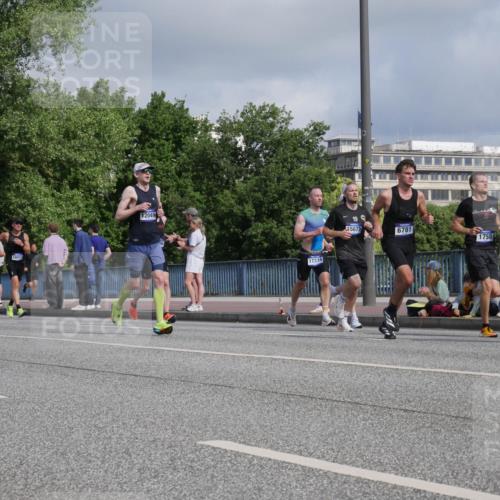 29.06.2025 - hella hamburg halbmarathon Luisa Fischer http://msf.ph/oto/8446874 29.06.2025 09:47:26 Kennedybrücke 30, 19204, 10171, 1017, 18837, 12049, 17374, 19, 15672, 6781, 1758, 1758, 2746, 3043, 5070, 5328, 5746, 6781, 7272, 8209, 8883, 9137, 9381, 10171 meine-sportfotos.de
