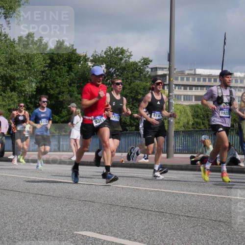 29.06.2025 - hella hamburg halbmarathon Luisa Fischer http://msf.ph/oto/8447032 29.06.2025 09:47:31 Kennedybrücke 4289, 18102, 5328, 9381, 7175, 19202, 5746, 09, 2746, 3043, 4050, 5070, 5328, 5746, 5826, 6781, 7272, 7723, 8209, 8883, 9137, 9381, 10171 meine-sportfotos.de