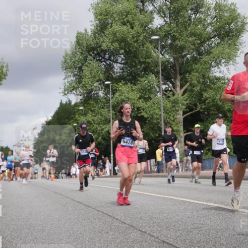 29.06.2025 - hella hamburg halbmarathon Luisa Fischer http://msf.ph/oto/8447147 29.06.2025 10:29:22 Kennedybrücke 5564, 6478, 8079, 10219, 14726, 3765, 4378, 5028, 5564, 6478, 7069, 8079, 8881, 10219, 10845, 10846 meine-sportfotos.de
