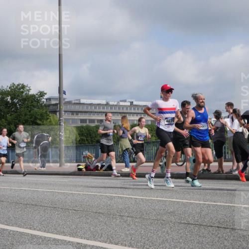 29.06.2025 - hella hamburg halbmarathon Luisa Fischer http://msf.ph/oto/8447508 29.06.2025 09:47:49 Kennedybrücke 4129, 12308, 474, 4679, 0017, 6358, 18177, 2689, 4129, 4679, 4698, 4749, 6358, 7481, 8190, 10017 meine-sportfotos.de