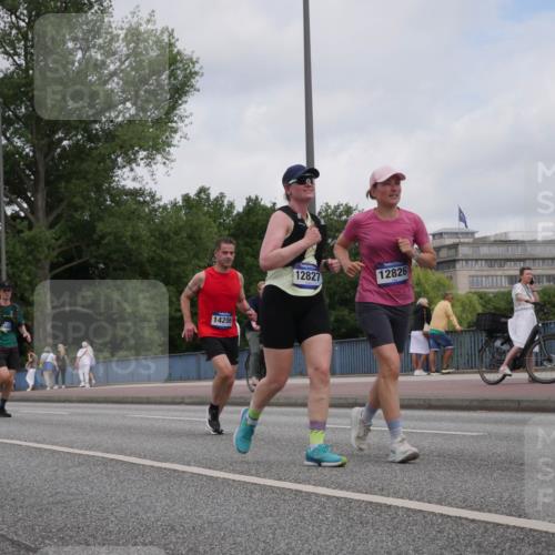 29.06.2025 - hella hamburg halbmarathon Luisa Fischer http://msf.ph/oto/8448047 29.06.2025 10:30:21 Kennedybrücke 14206, 12827, 12826, 2045, 3389, 6214, 9688, 10158 meine-sportfotos.de