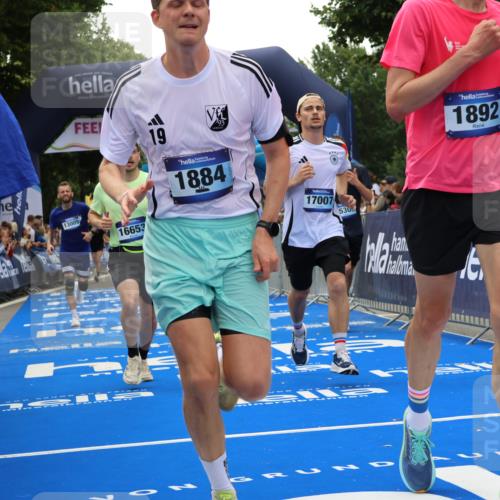 29.06.2025 - hella hamburg halbmarathon Strokosch-Dieckow http://msf.ph/oto/8448209 29.06.2025 10:48:48 Ziel 1094, 1884, 1892, 2442, 7067, 9482, 9661, 11519, 12421, 12533, 13009, 13976, 15309, 15384, 16653, 17007, 18873 meine-sportfotos.de