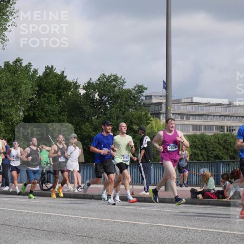29.06.2025 - hella hamburg halbmarathon Luisa Fischer http://msf.ph/oto/8449828 29.06.2025 09:49:26 Kennedybrücke 14975, 17329, 17877, 13771, 12204, 2836, 3005, 17014, 1396, 1407, 1411, 1910, 1959, 2836, 3935, 6305, 6473, 7080, 7622, 7831, 7867, 9376, 9508 meine-sportfotos.de