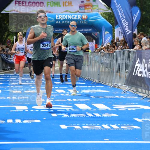 29.06.2025 - hella hamburg halbmarathon Strokosch-Dieckow http://msf.ph/oto/8449836 29.06.2025 10:38:13 Ziel 1042, 1688, 2849, 5091, 6095, 7743, 8002, 14688, 17623, 18584, 18986 meine-sportfotos.de