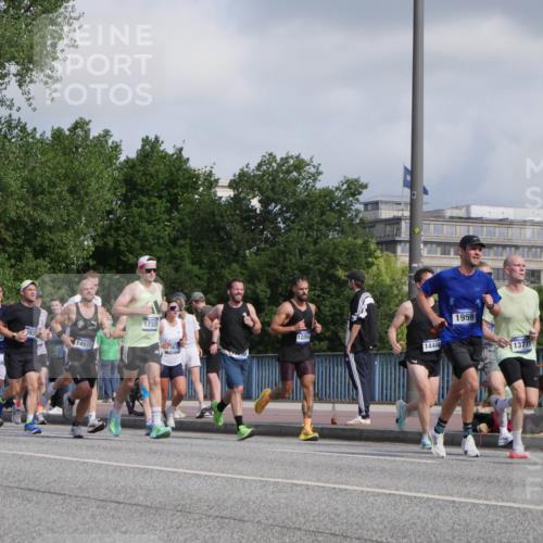 29.06.2025 - hella hamburg halbmarathon Luisa Fischer http://msf.ph/oto/8449861 29.06.2025 09:49:27 Kennedybrücke 14388, 6305, 3935, 14975, 17329, 12204, 787, 14448, 1959, 13771, 1396, 1407, 1411, 1910, 1959, 2836, 2851, 3790, 3935, 6032, 6305, 6473, 7080, 7622, 7831, 7867, 9376, 9508 meine-sportfotos.de