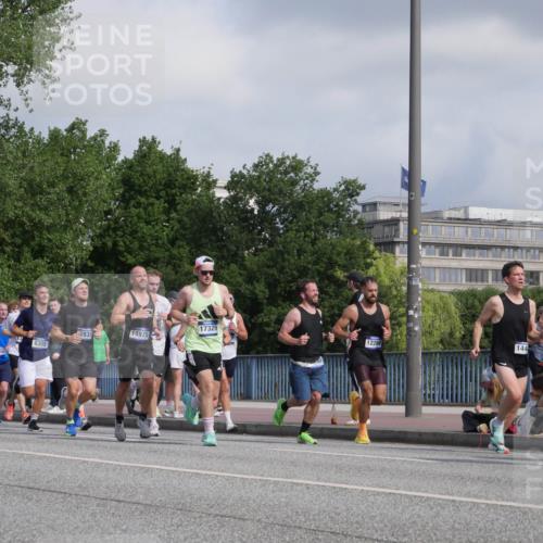 29.06.2025 - hella hamburg halbmarathon Luisa Fischer http://msf.ph/oto/8449873 29.06.2025 09:49:27 Kennedybrücke 17329, 3935, 14975, 13729, 12204, 6305, 14388, 144, 1396, 1407, 1411, 1910, 1959, 2836, 2851, 3790, 3935, 6032, 6305, 6473, 7080, 7622, 7831, 7867, 9376, 9508 meine-sportfotos.de