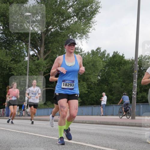 29.06.2025 - hella hamburg halbmarathon Luisa Fischer http://msf.ph/oto/8449926 29.06.2025 10:32:00 Kennedybrücke 15952, 15955, 18293, 5718, 4161, 5718, 8056, 10434, 10808 meine-sportfotos.de